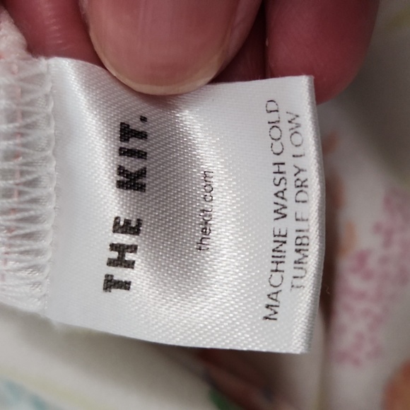 The Kit Gisella Henley in Light Wild Tropics - Picture 4 of 4